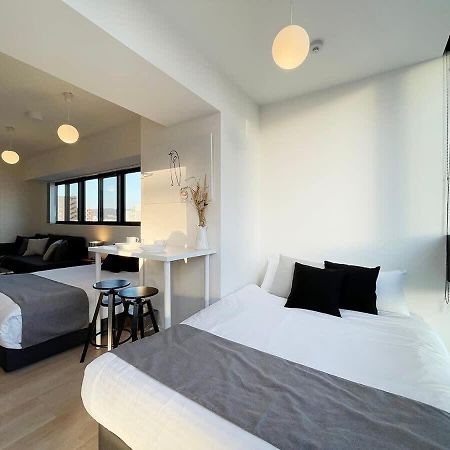 Bhotel Nekoyard - Comfortable Studio, Easy Walk To Peace Park Hiroshima Exterior photo